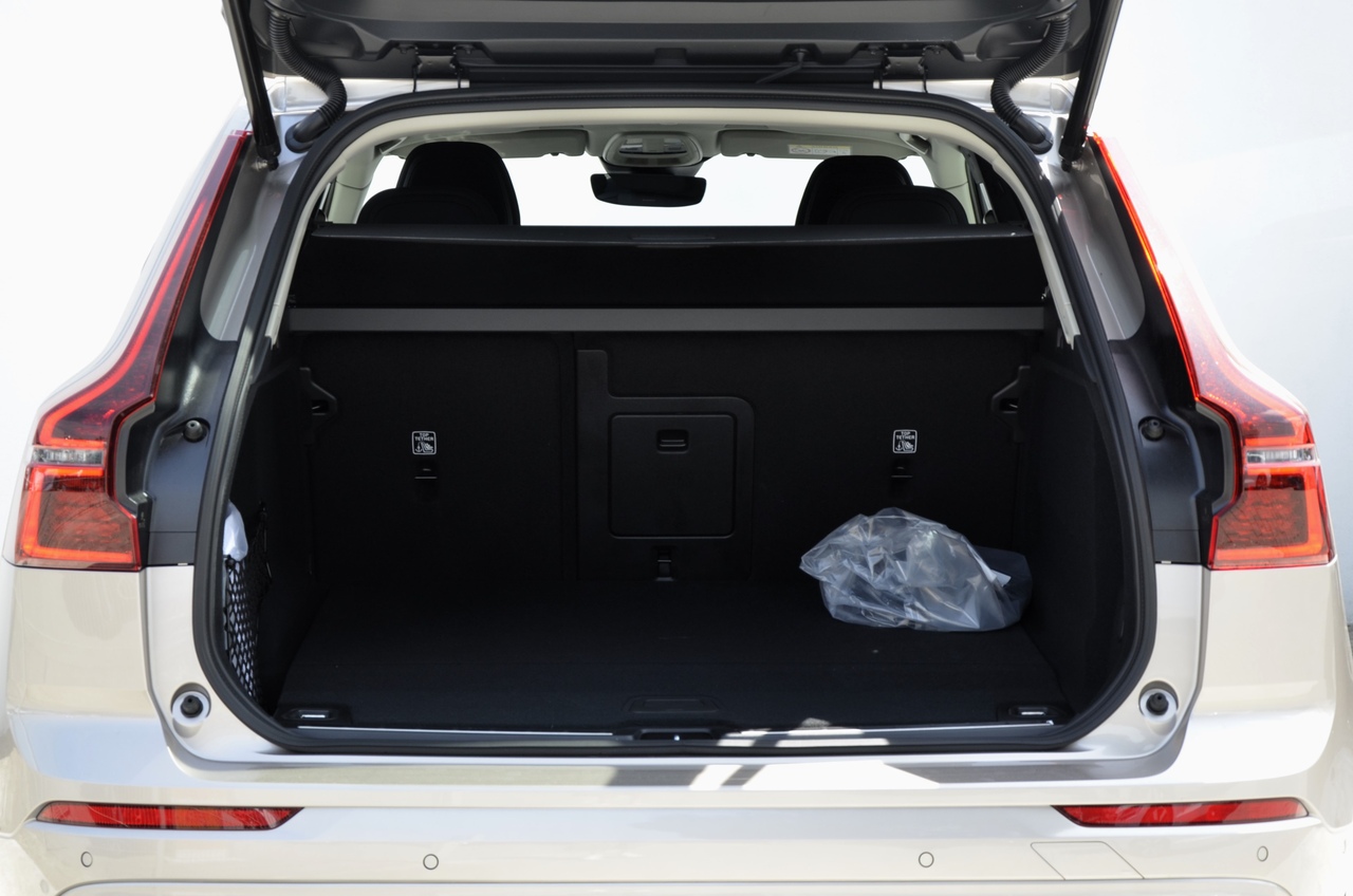 XC60 T6 Hibrido Plug-in Plus Dark