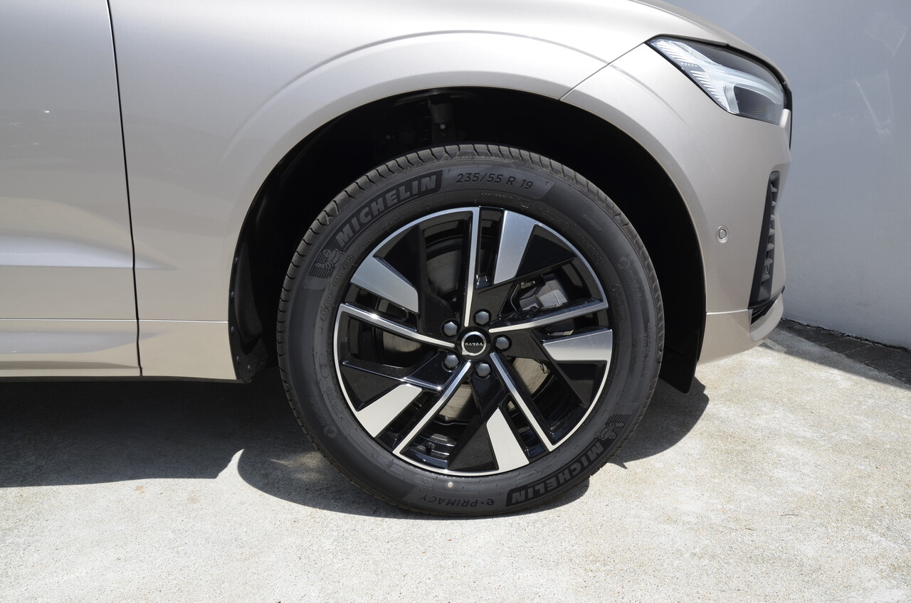 XC60 T6 Hibrido Plug-in Plus Dark