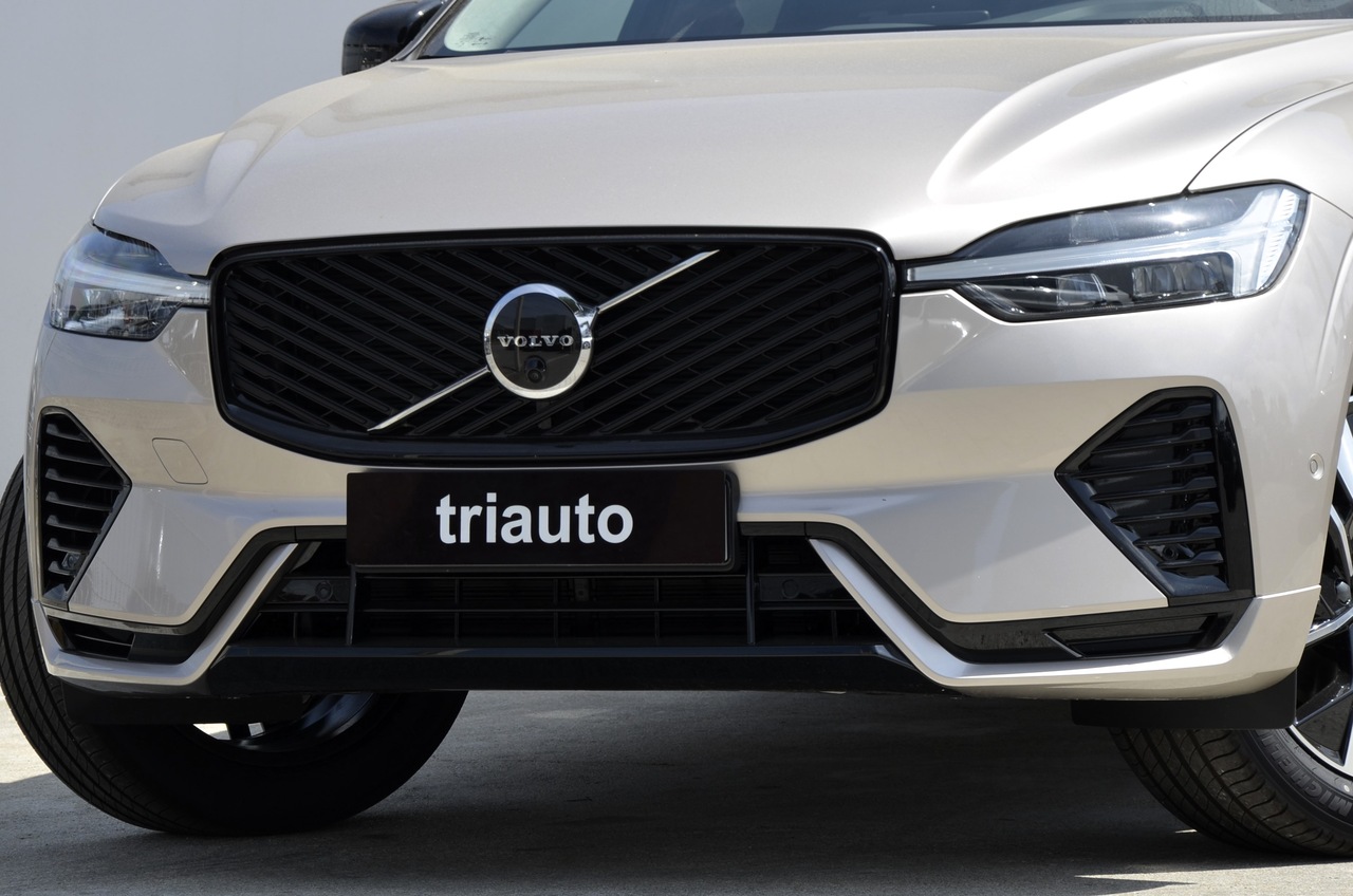 XC60 T6 Hibrido Plug-in Plus Dark