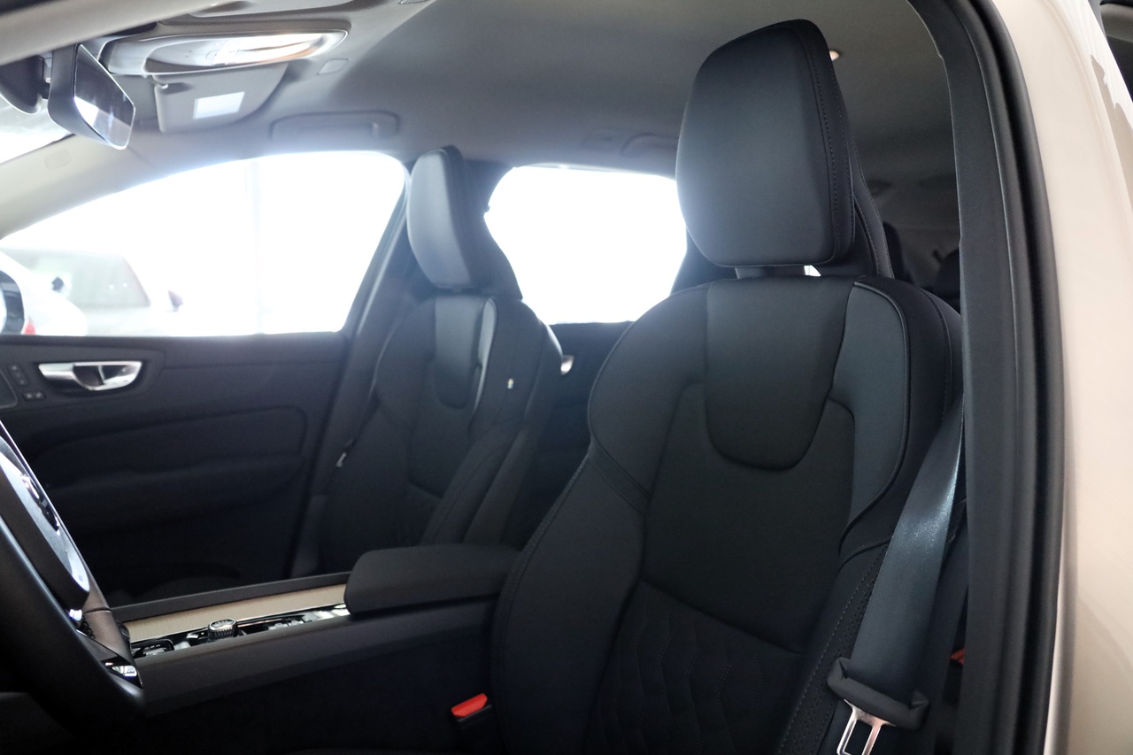 XC60 T6 Hibrido Plug-in Plus Dark