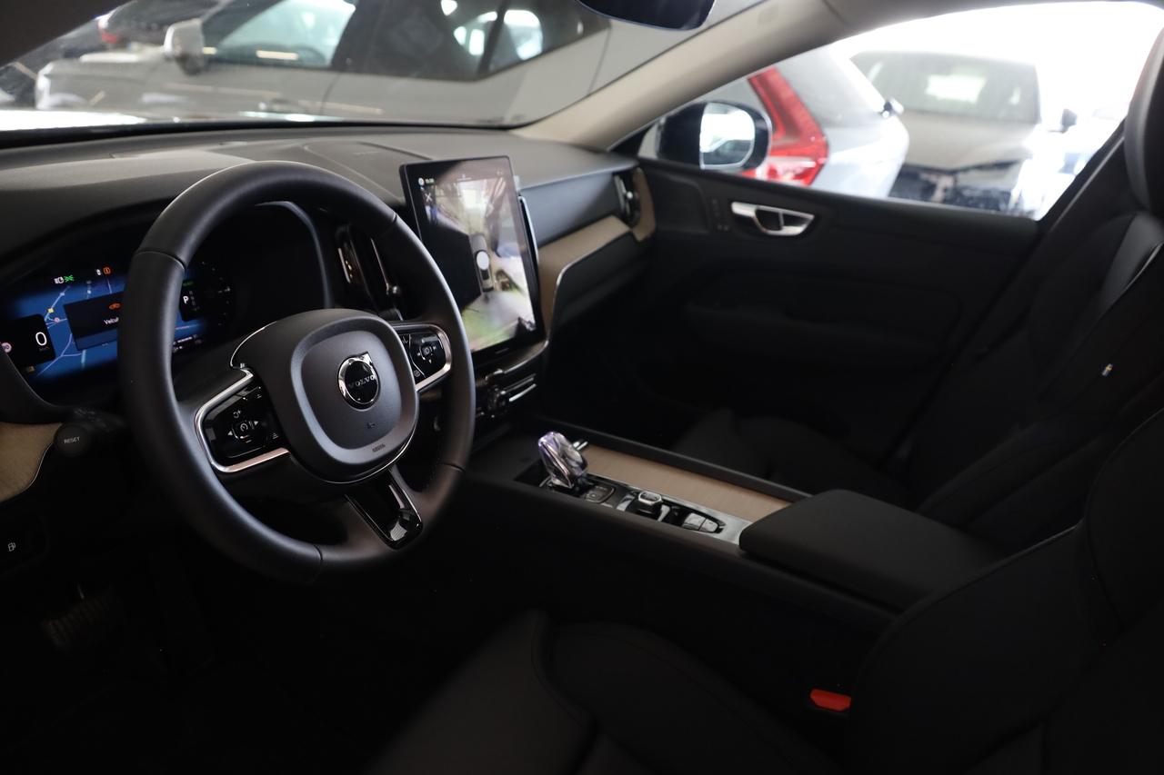 XC60 T6 Hibrido Plug-in Plus Dark