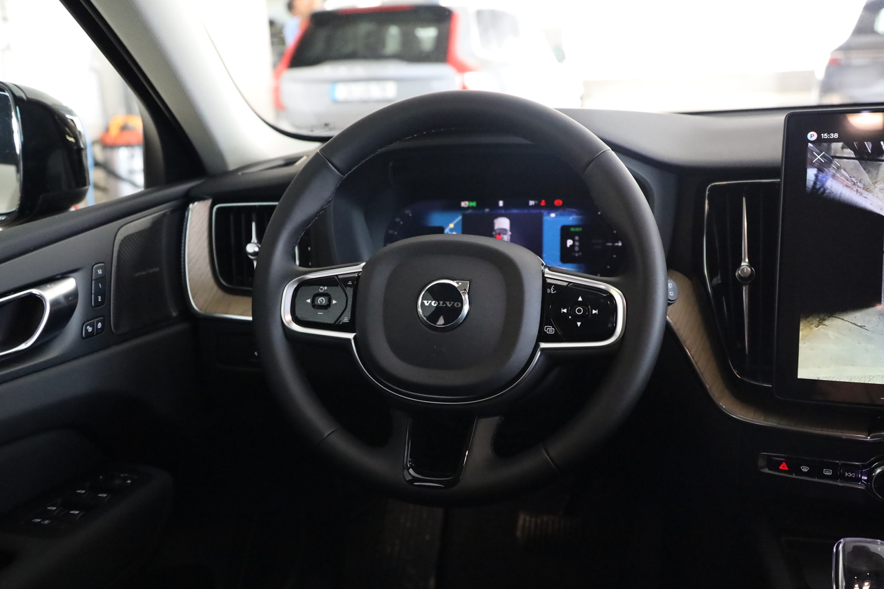 XC60 T6 Hibrido Plug-in Plus Dark