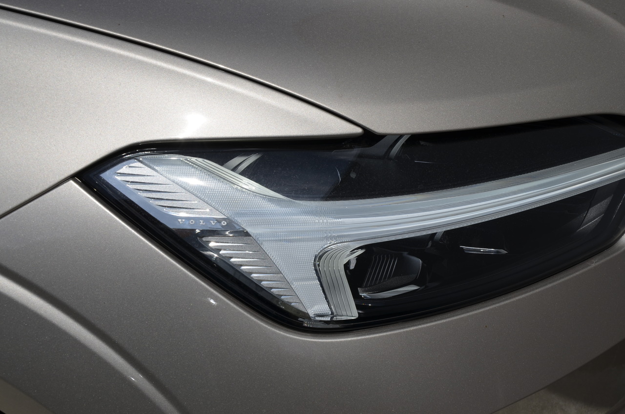 XC60 T6 Hibrido Plug-in Plus Dark