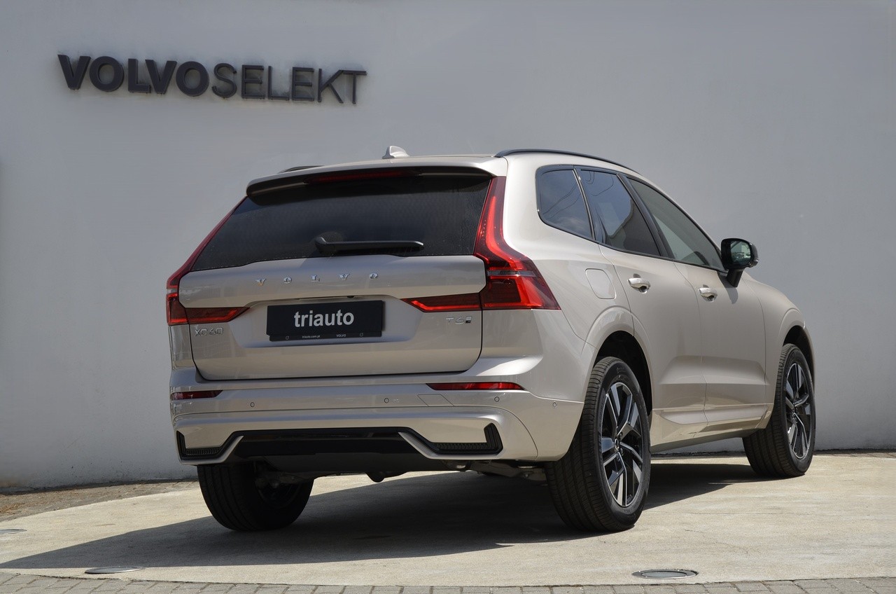 XC60 T6 Hibrido Plug-in Plus Dark