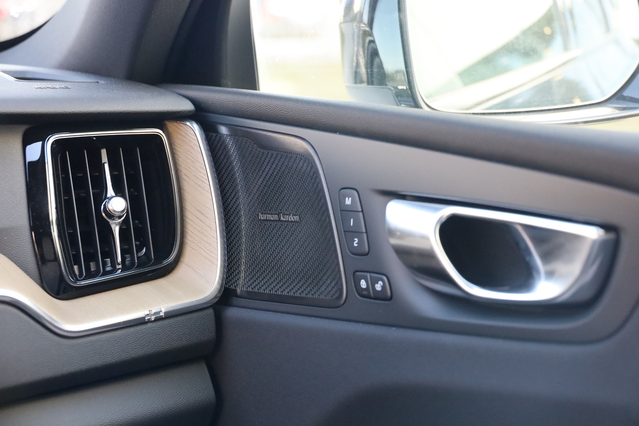 XC60 T6 Hibrido Plug-in Plus Dark 