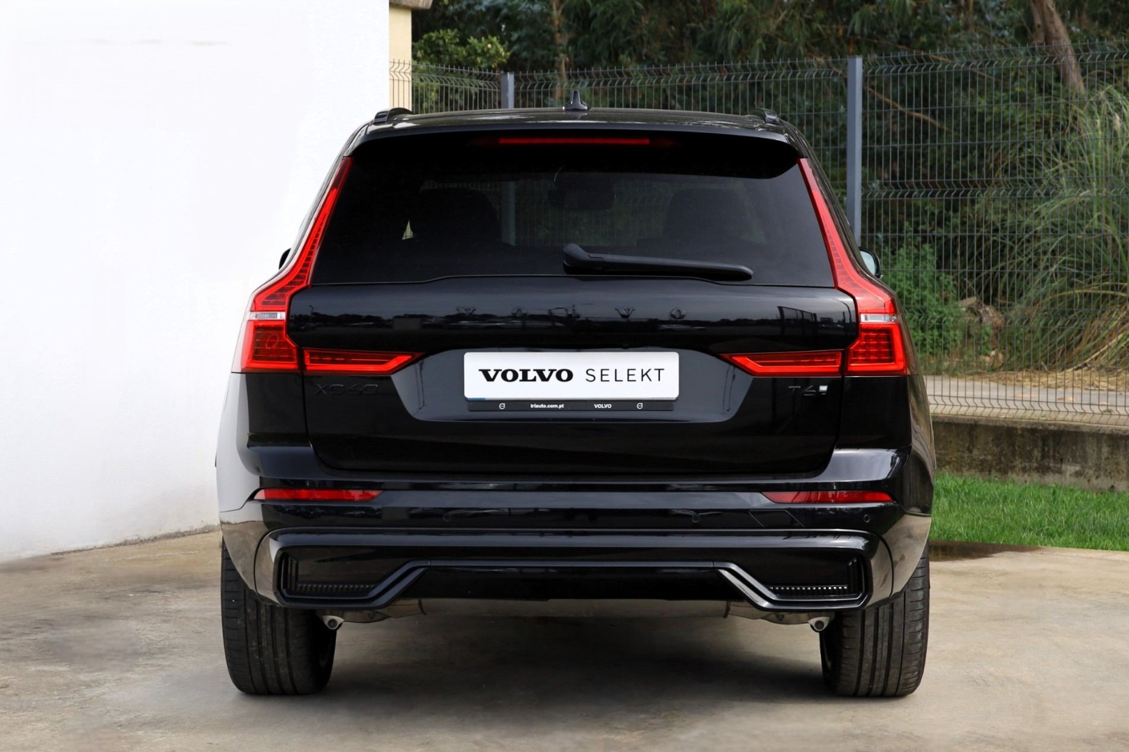 XC60 T6 Hibrido Plug-in Plus Dark Black Edition Geart.