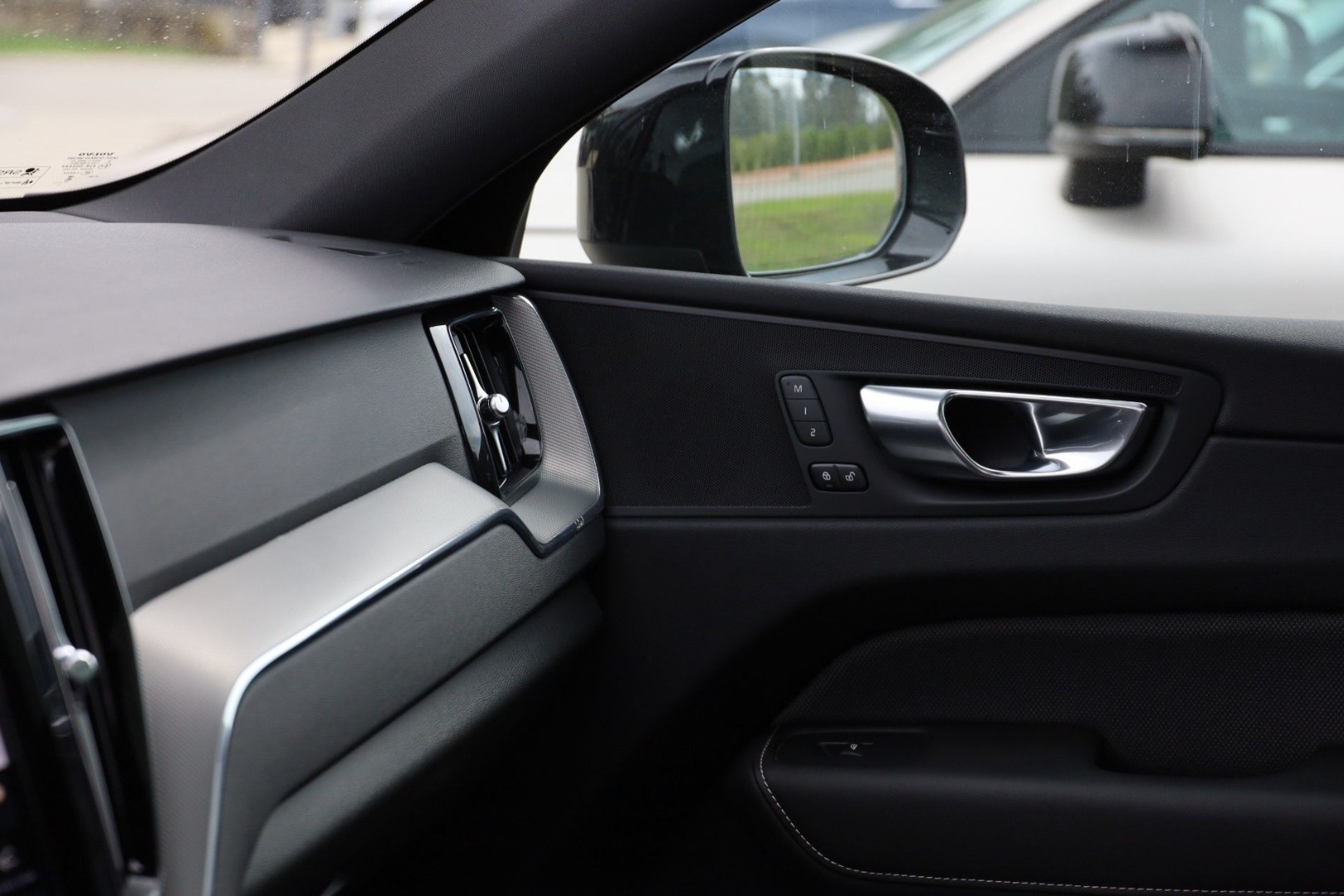 XC60 T6 Hibrido Plug-in Plus Dark Black Edition Geart.