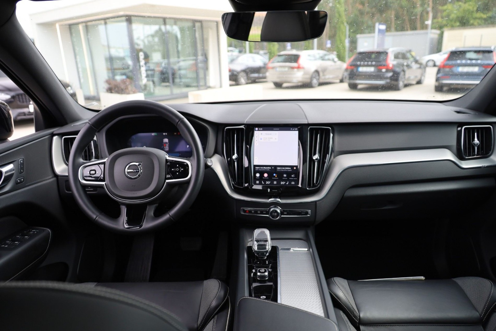 XC60 T6 Hibrido Plug-in Plus Dark Black Edition Geart.