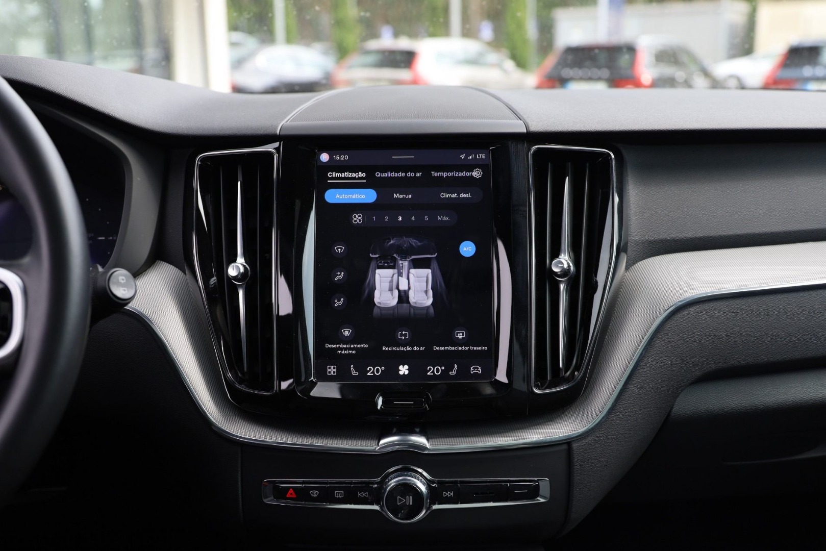 XC60 T6 Hibrido Plug-in Plus Dark Black Edition Geart.