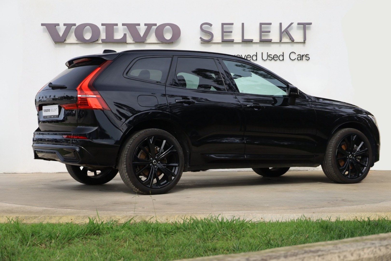 XC60 T6 Hibrido Plug-in Plus Dark Black Edition Geart.