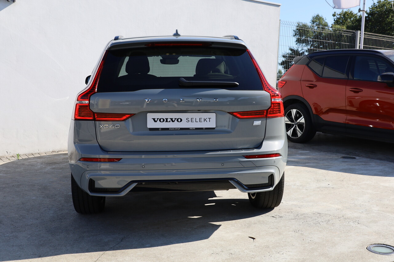 XC60 T6 Hibrido Plug-in Plus Dark Geart. AWD