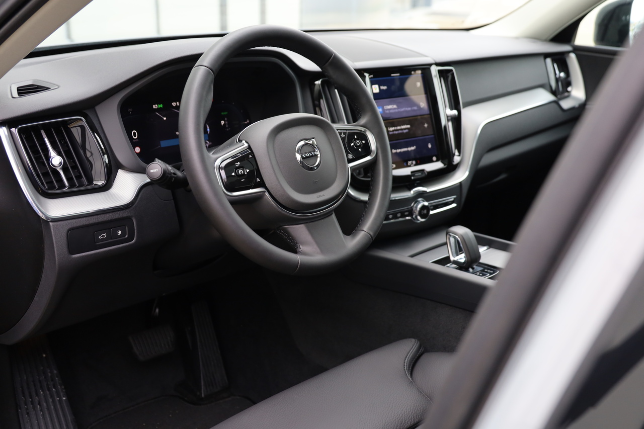 XC60 T6 Hibrido Plug-in Plus Dark Geart. AWD