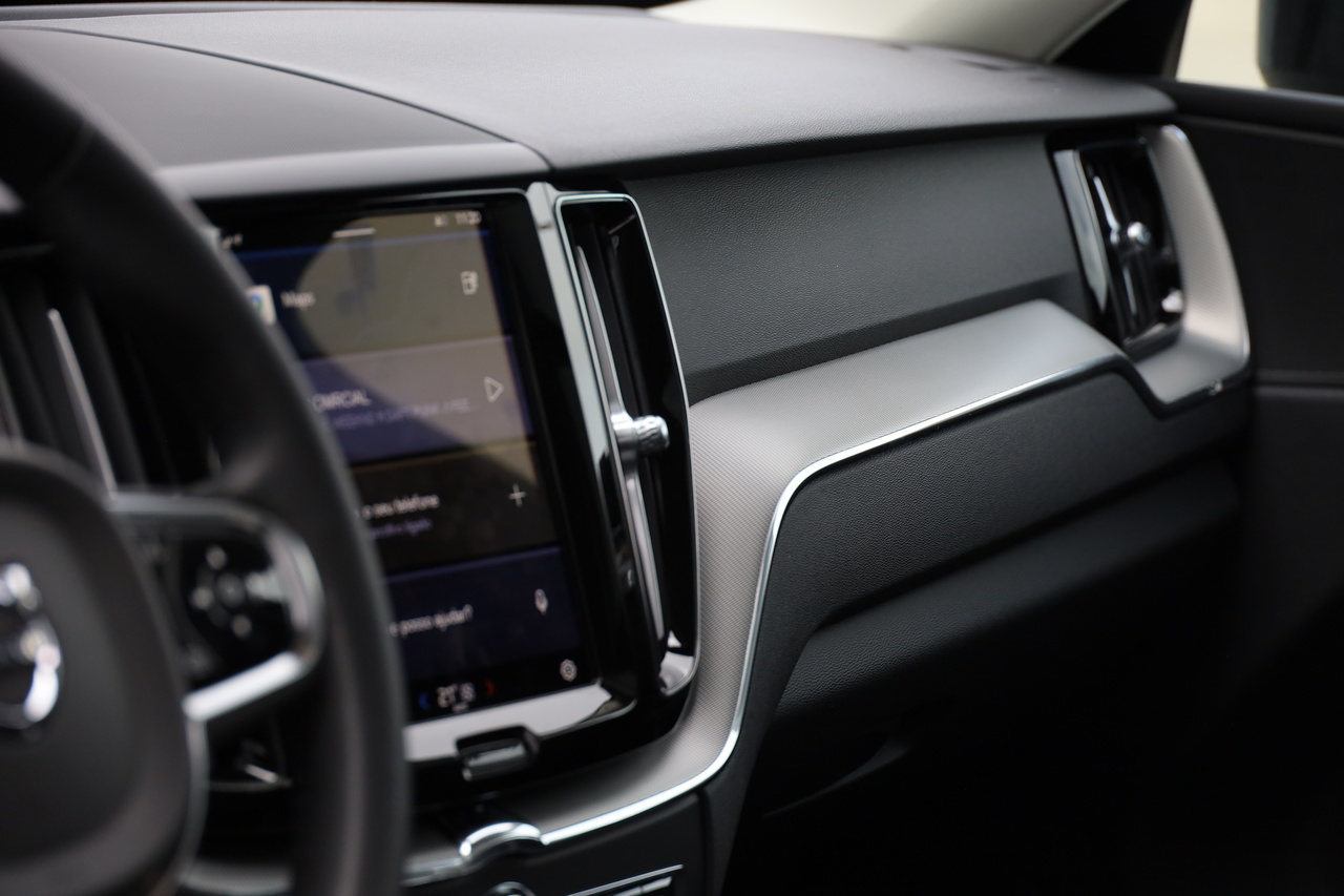 XC60 T6 Hibrido Plug-in Plus Dark Geart. AWD