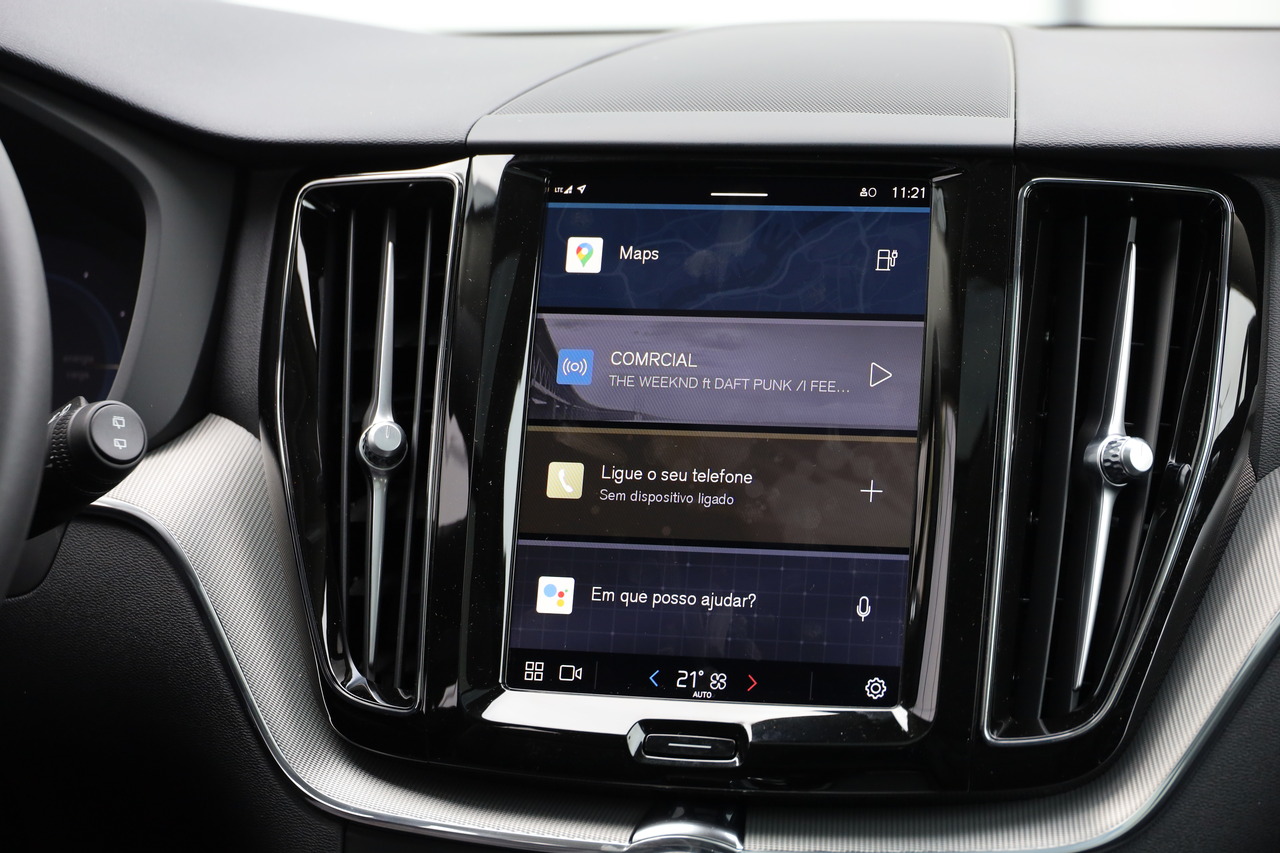 XC60 T6 Hibrido Plug-in Plus Dark Geart. AWD