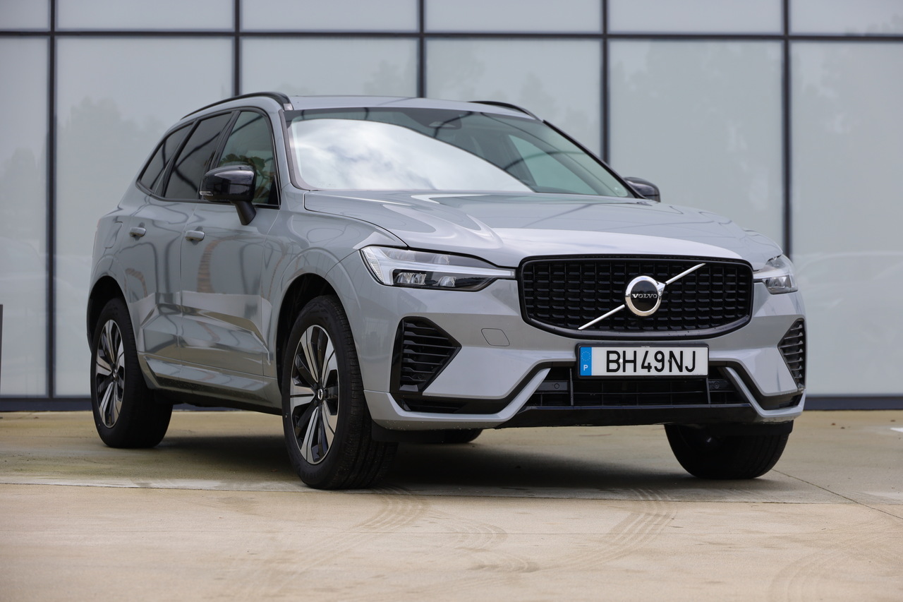 XC60 T6 Hibrido Plug-in Plus Dark Geart. AWD