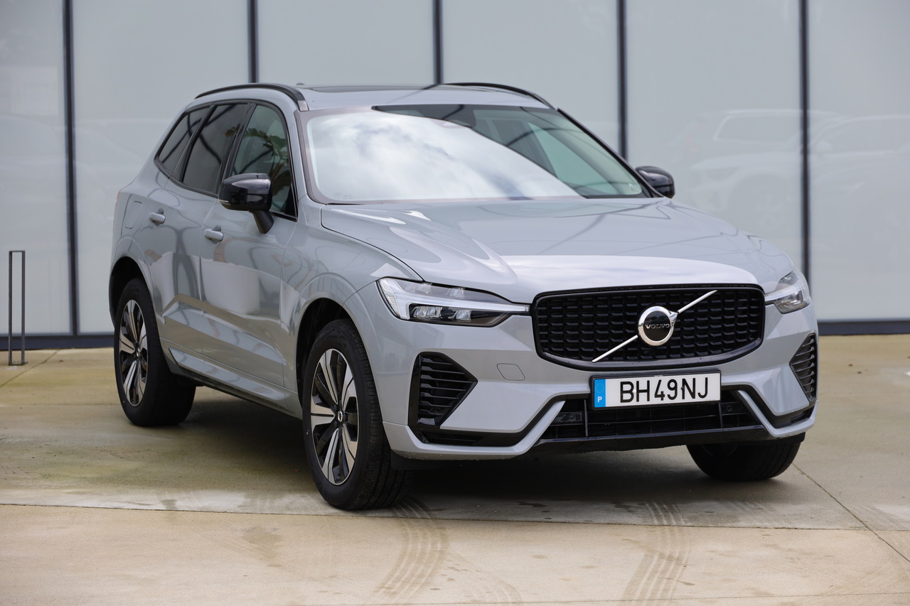 XC60 T6 Hibrido Plug-in Plus Dark Geart. AWD