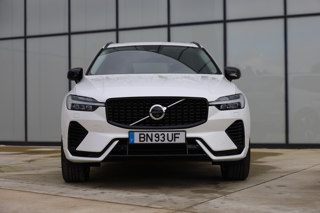 XC60 T6 Hibrido Plug-in Plus Dark