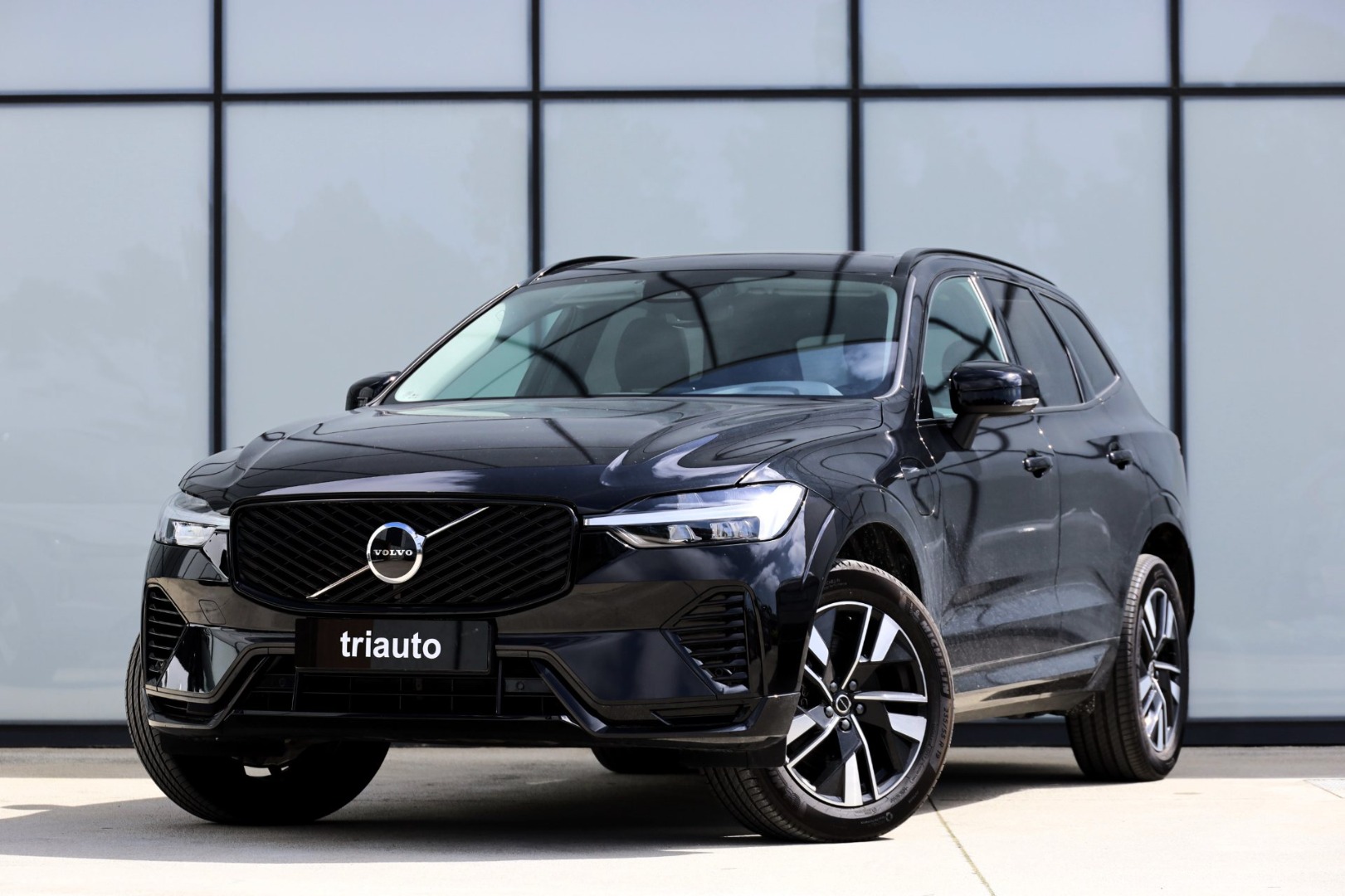 XC60 T6 Hibrido Plug-in Plus Dark