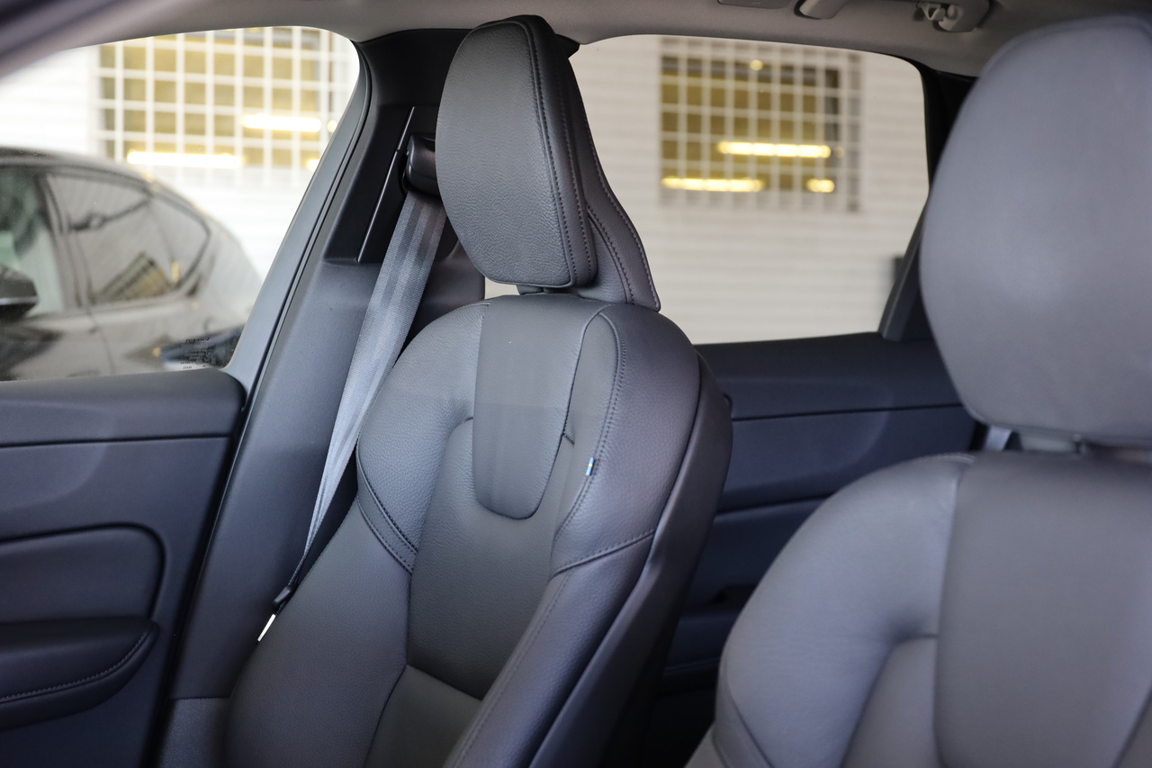 XC60 T6 Hibrido Plug-in Ultimate Dark 