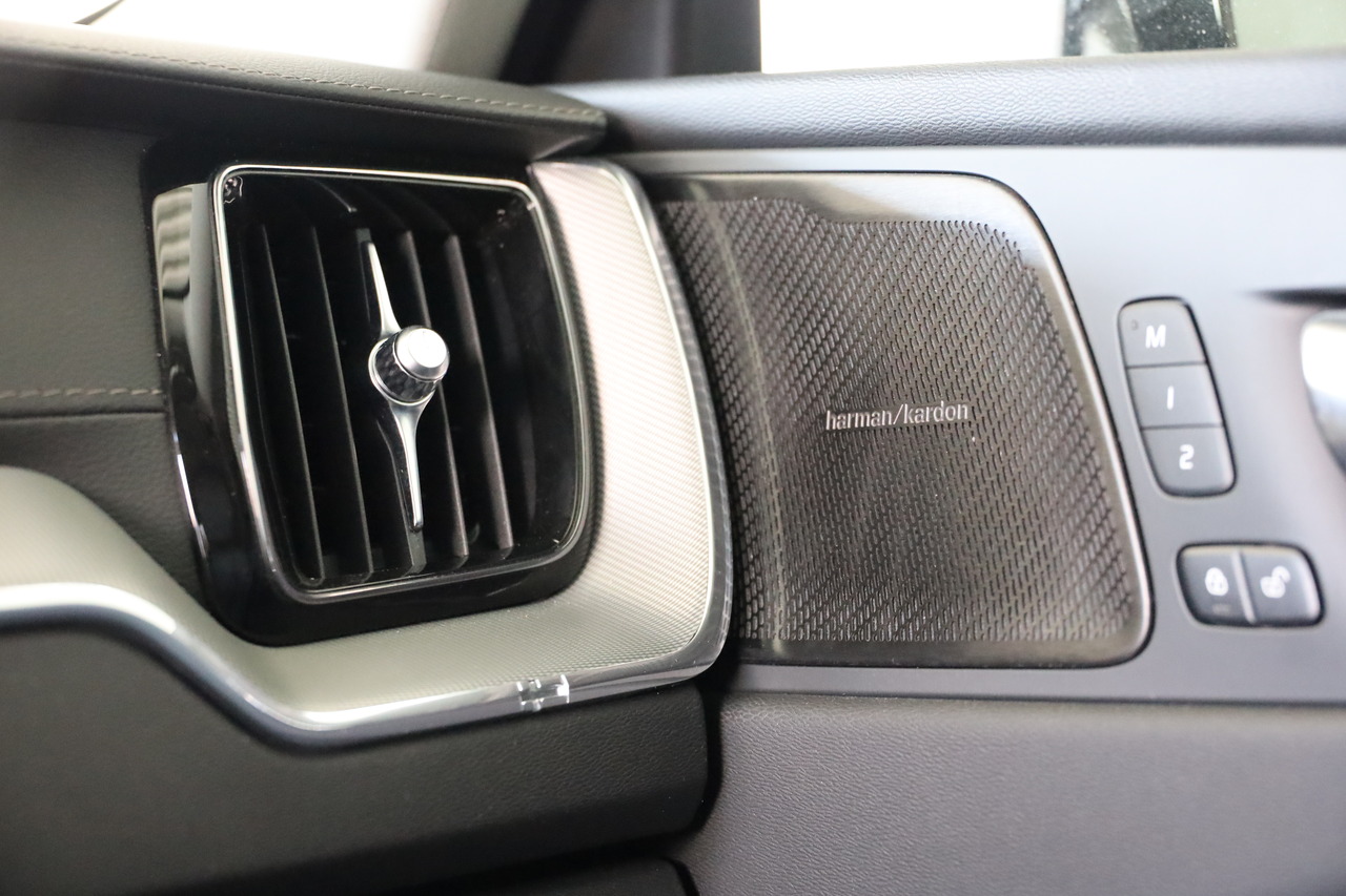 XC60 T6 Hibrido Plug-in Ultimate Dark 
