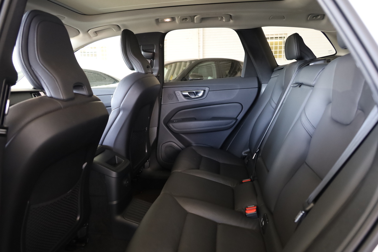 XC60 T6 Hibrido Plug-in Ultimate Dark 