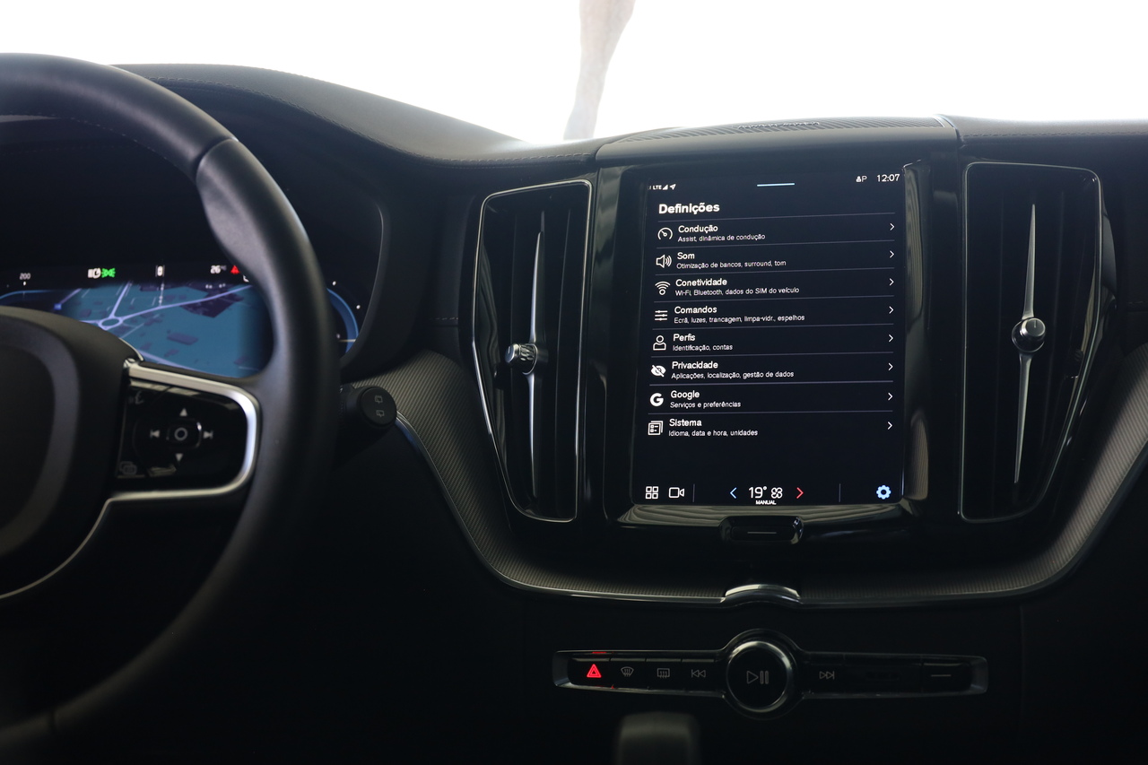 XC60 T6 Hibrido Plug-in Ultimate Dark 