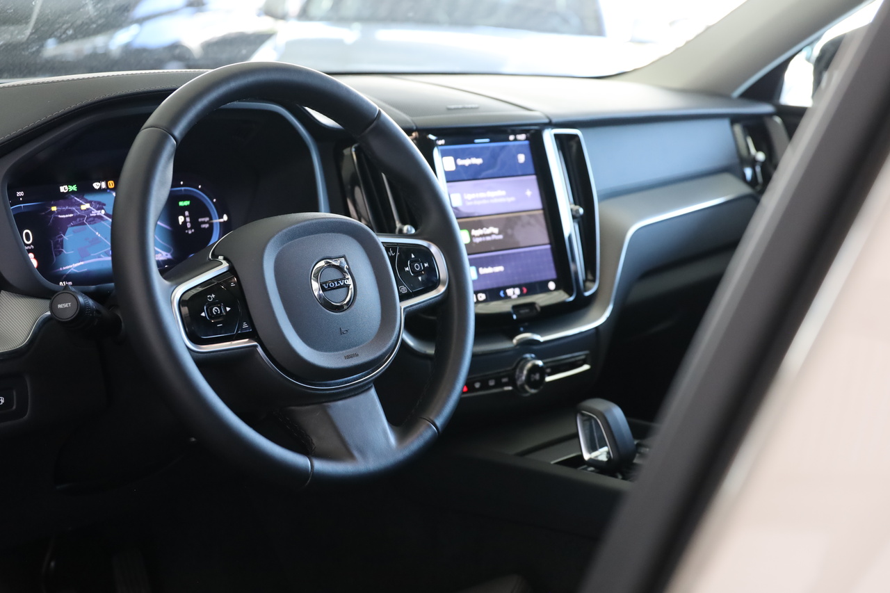 XC60 T6 Hibrido Plug-in Ultimate Dark