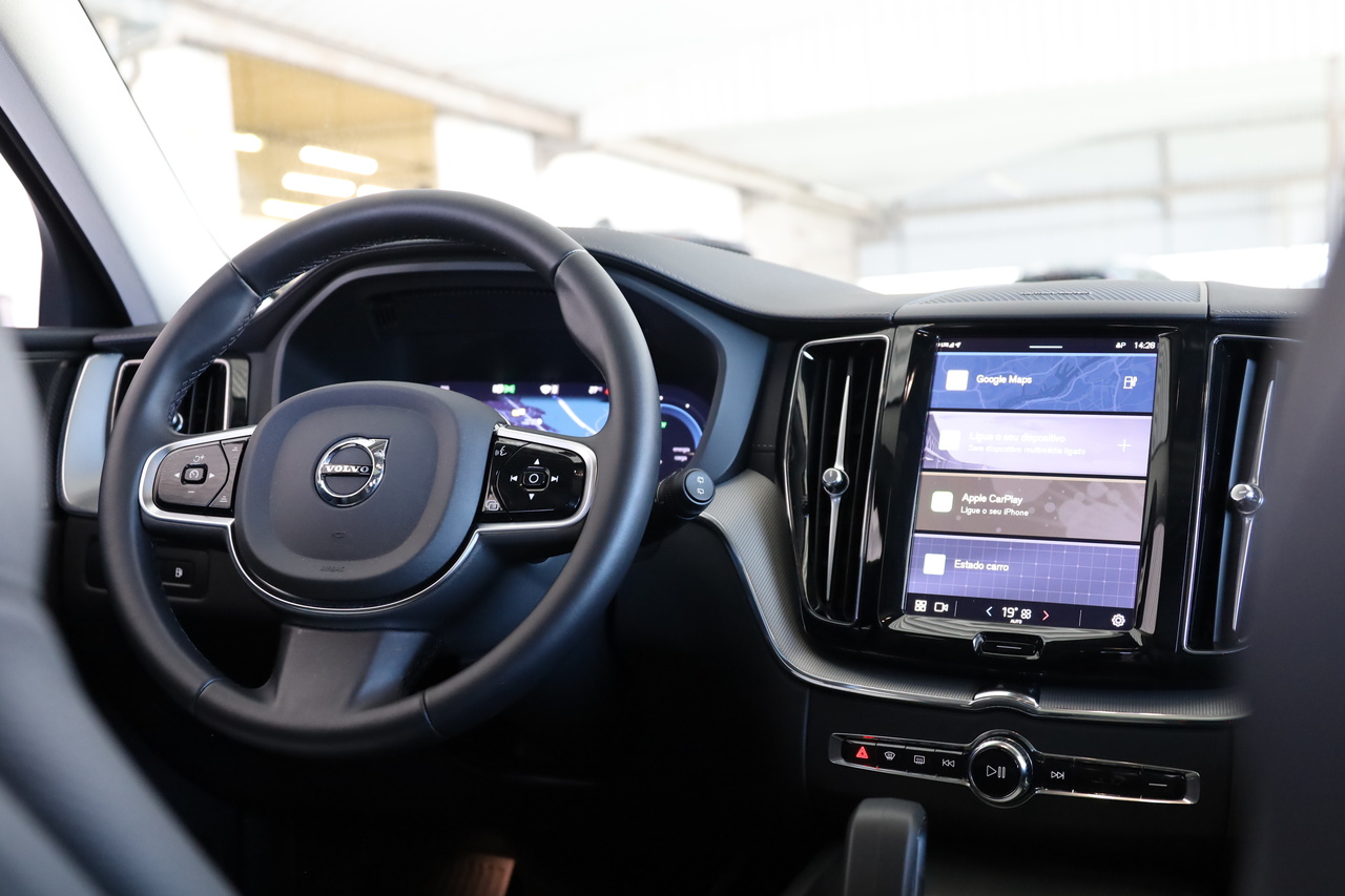 XC60 T6 Hibrido Plug-in Ultimate Dark