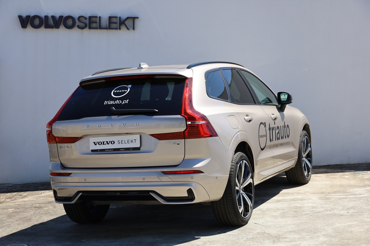 XC60 T6 Hibrido Plug-in Ultimate Dark