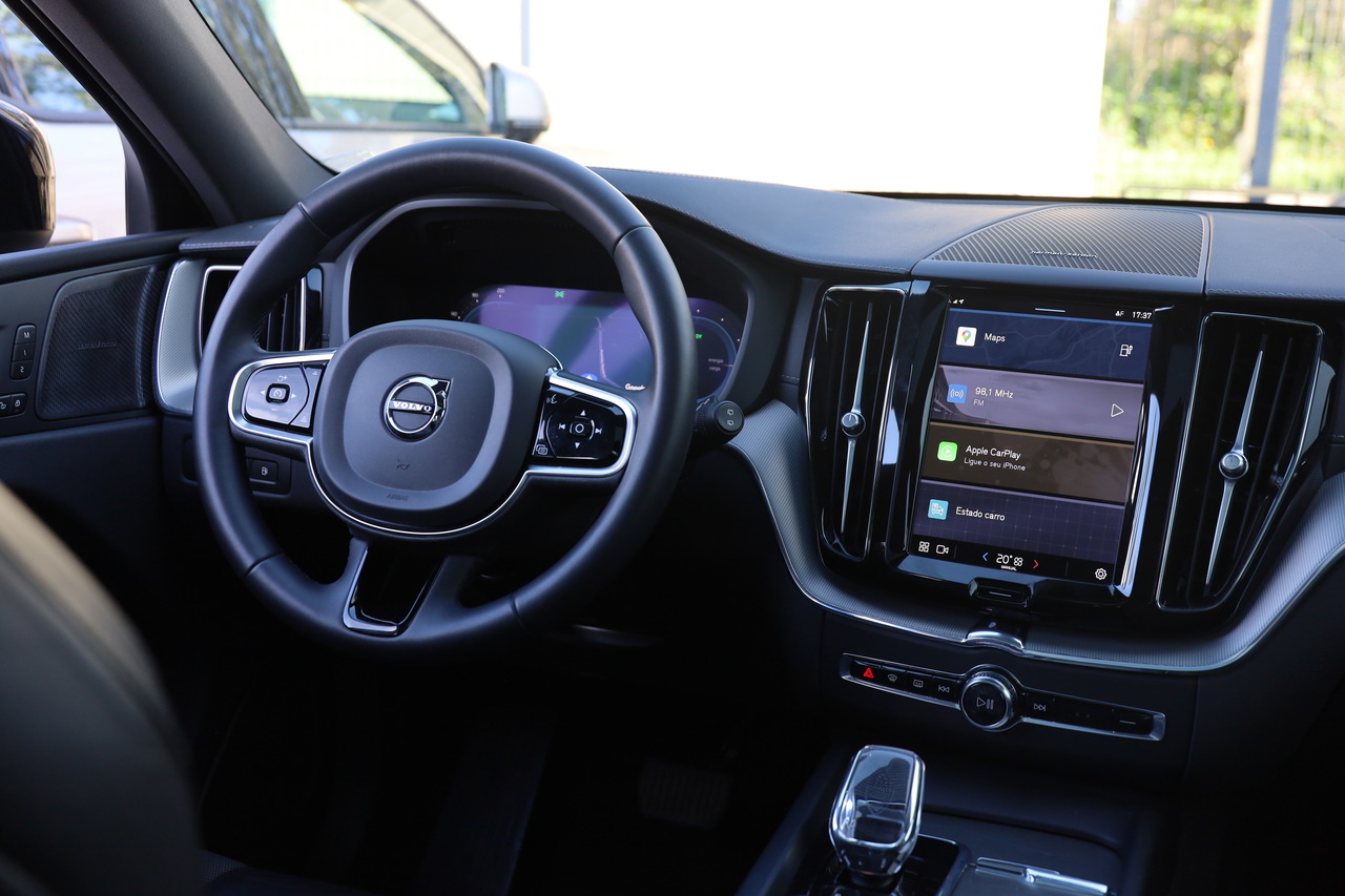 XC60 T6 Hibrido Plug-in Ultimate Dark