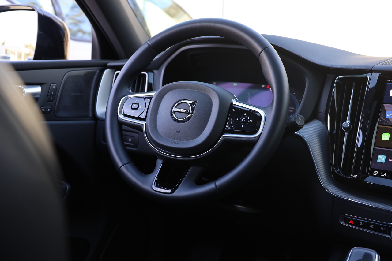 XC60 T6 Hibrido Plug-in Ultimate Dark