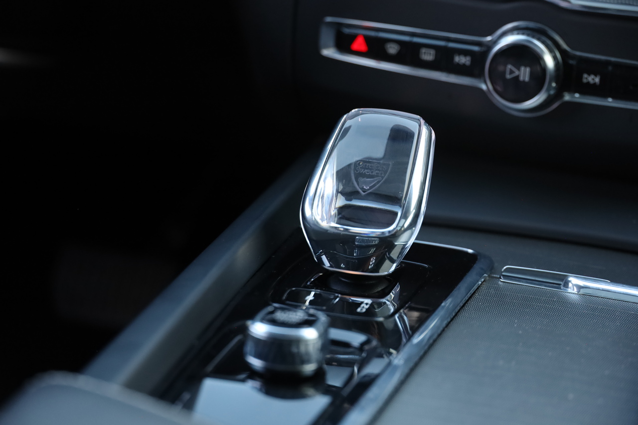 XC60 T6 Hibrido Plug-in Ultimate Dark