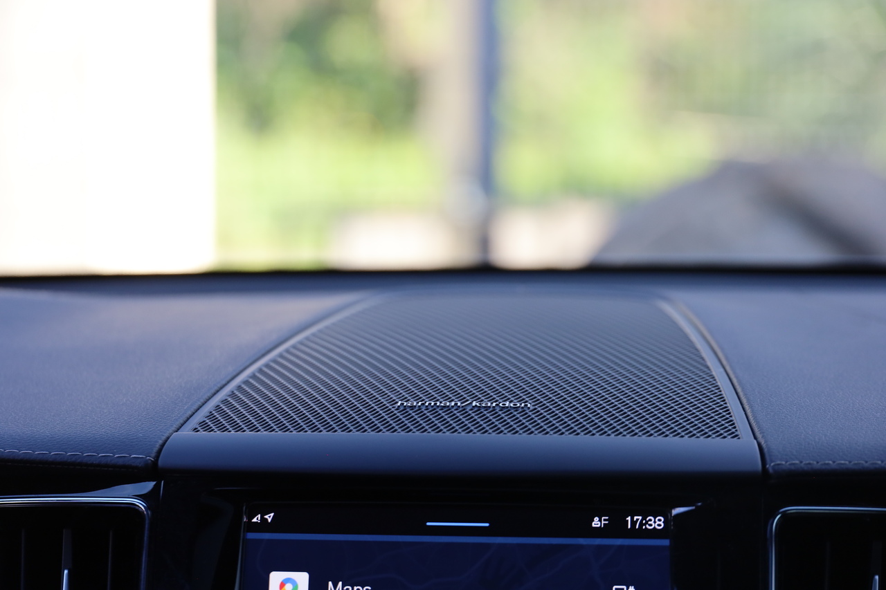 XC60 T6 Hibrido Plug-in Ultimate Dark