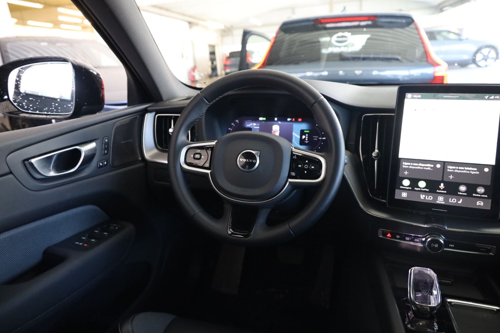 XC60 T6 Hibrido Plug-in Ultra Black Edition