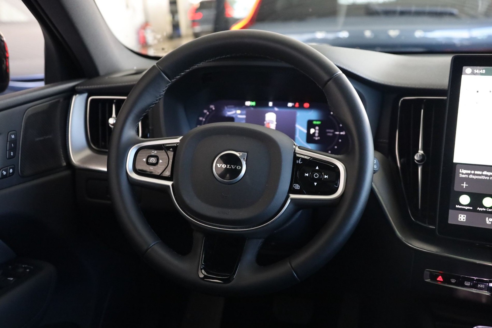 XC60 T6 Hibrido Plug-in Ultra Black Edition