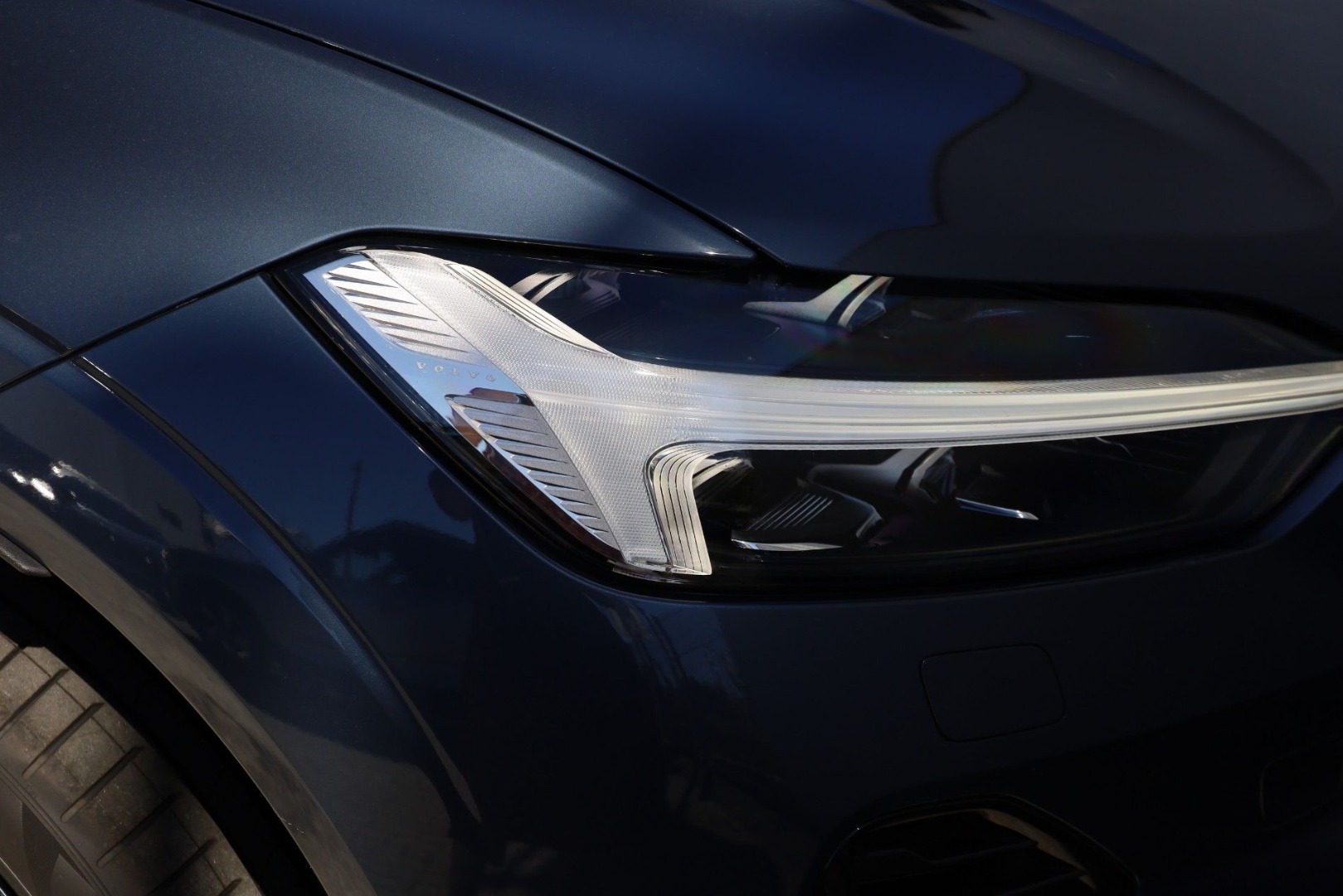 XC60 T6 Hibrido Plug-in Ultra Black Edition