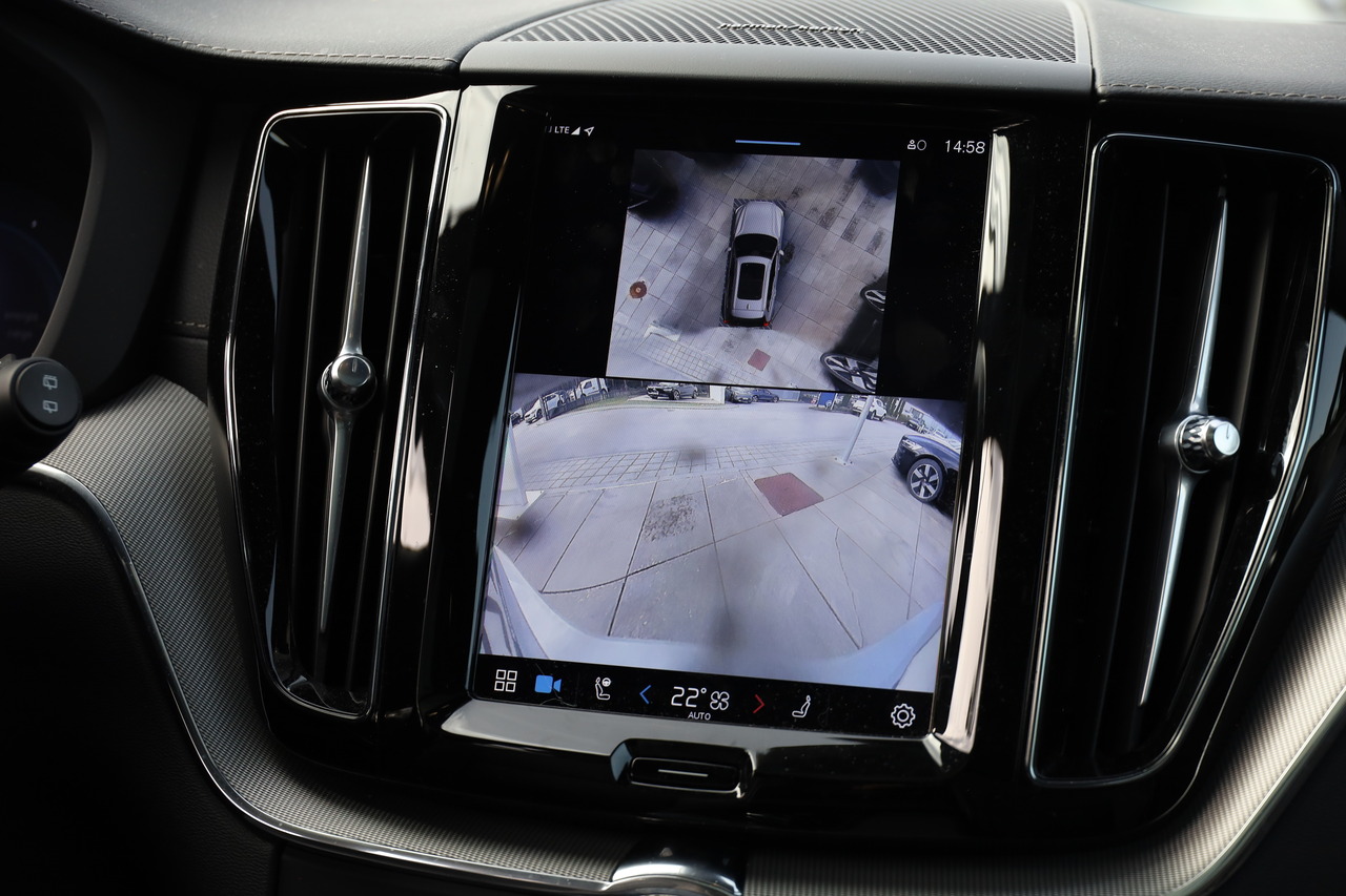 XC60 T6 Hibrido Plug-in Ultra Dark