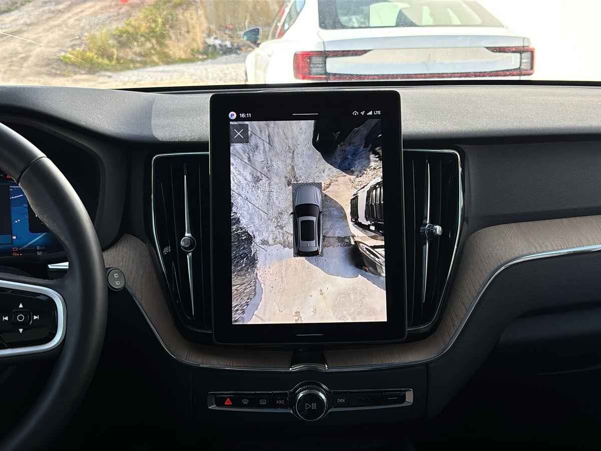 XC60 T6 PHEV Plus Dark
