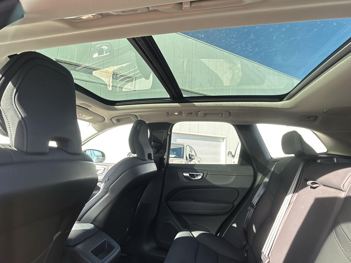 XC60 T6 PHEV Plus Dark