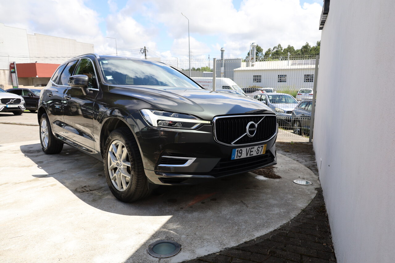 XC60 T8 Hibrido Plug-in Momentum Geart. AWD