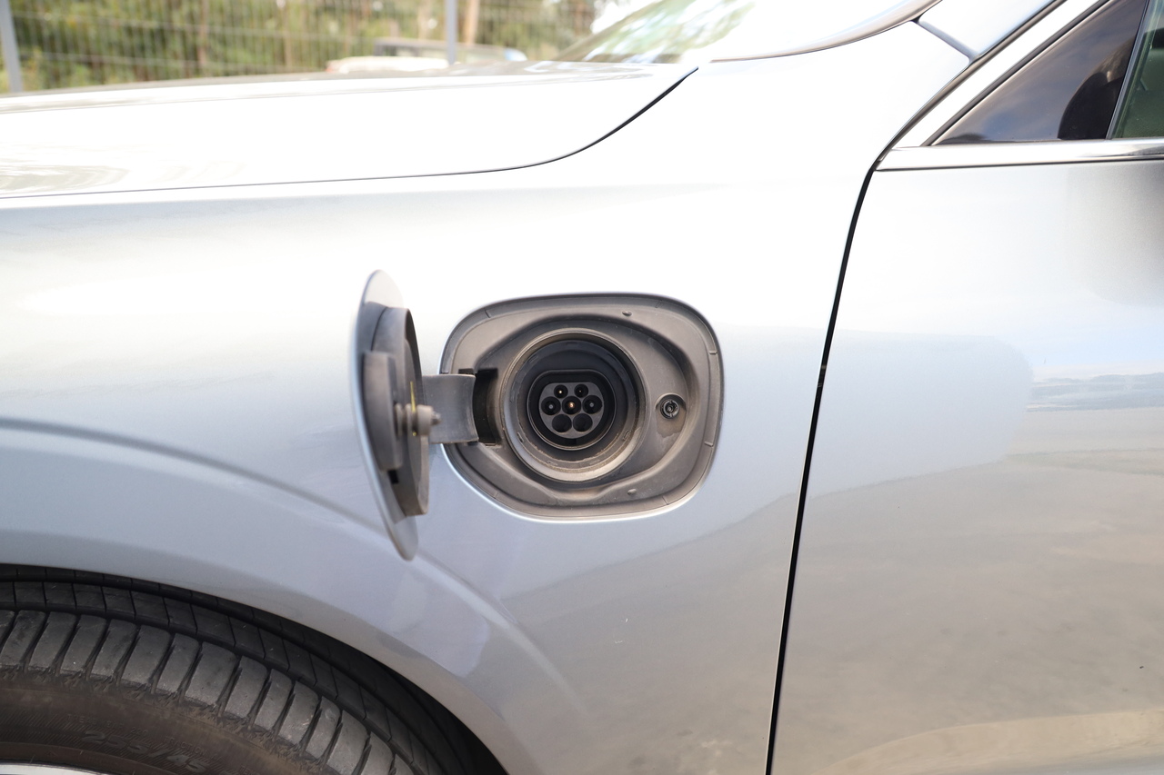XC60 T8 Hibrido Plug-in Momentum Plus Geart. 8V AWD