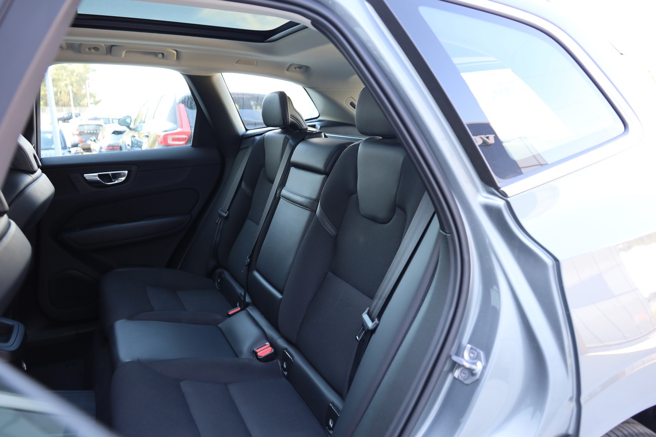 XC60 T8 Hibrido Plug-in Momentum Plus Geart. 8V AWD