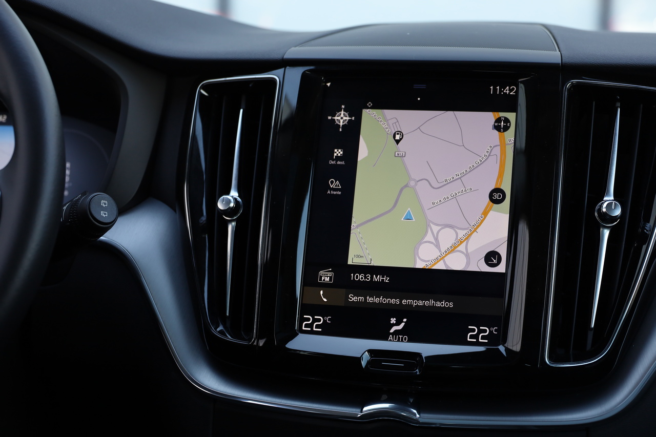 XC60 T8 Hibrido Plug-in Momentum Plus Geart. 8V AWD
