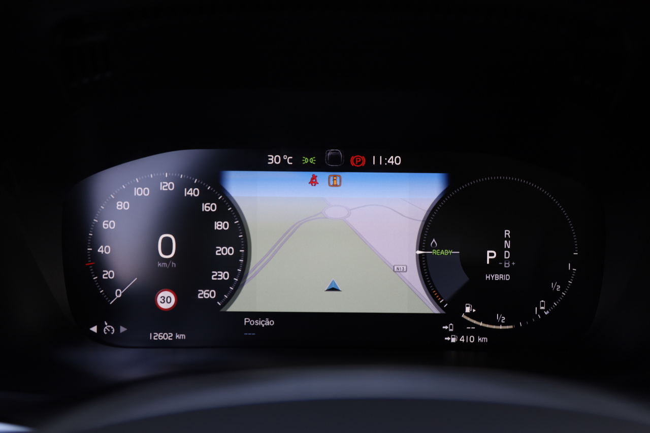 XC60 T8 Hibrido Plug-in Momentum Plus Geart. 8V AWD