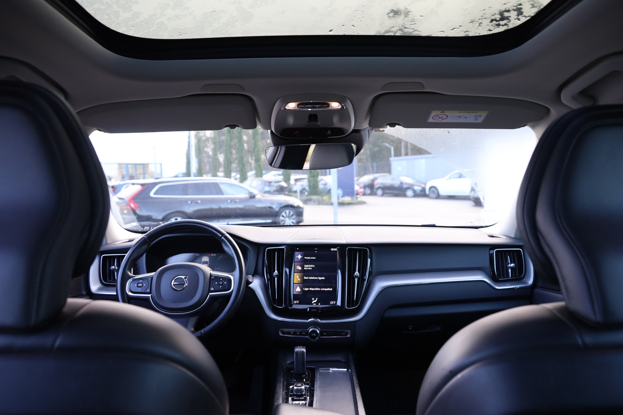 XC60 T8 Hibrido Plug-in Momentum Plus Geart. 8V AWD