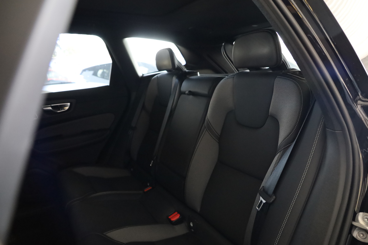 XC60 T8 Híbrido Plug-in Ultra Dark Geart.