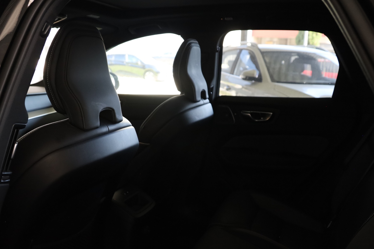 XC60 T8 Híbrido Plug-in Ultra Dark Geart.