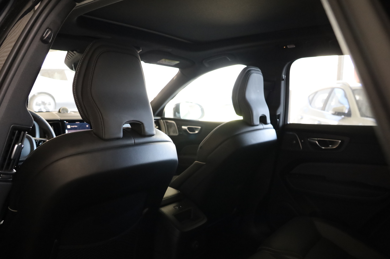 XC60 T8 Híbrido Plug-in Ultra Dark Geart.