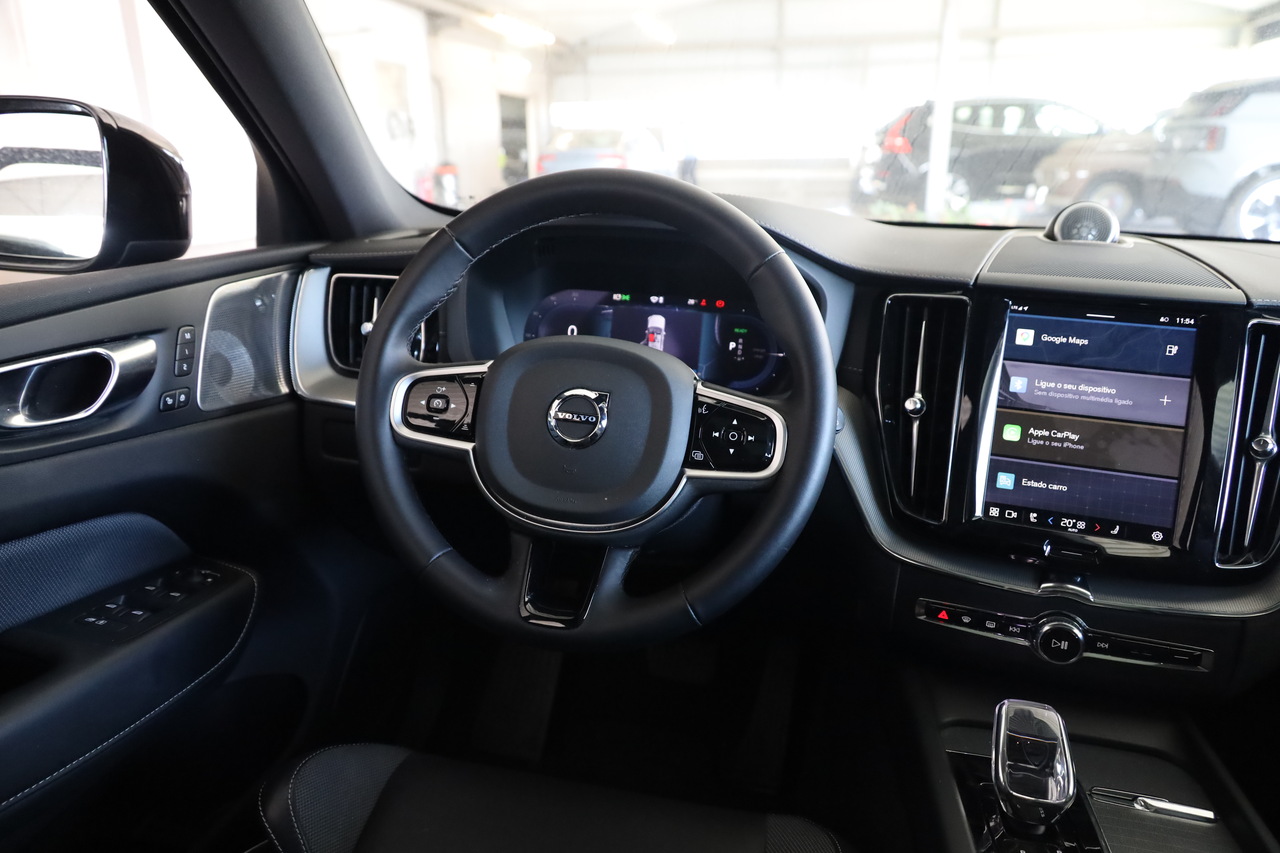 XC60 T8 Híbrido Plug-in Ultra Dark Geart.