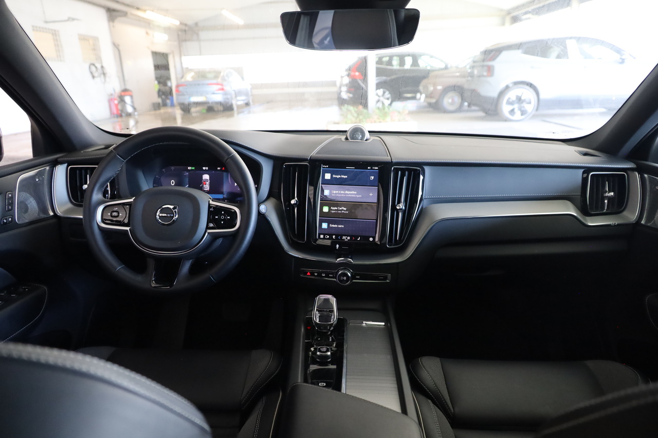 XC60 T8 Híbrido Plug-in Ultra Dark Geart.